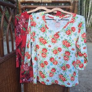 🙂 3/15 The Pioneer Woman shirts small 🌸🌷